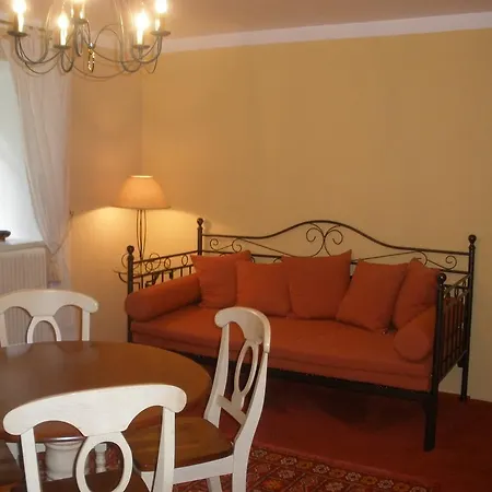 Logis Yseria - Historical Center 酒店