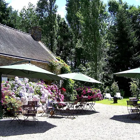 Logis Yseria - Historical Center 3*