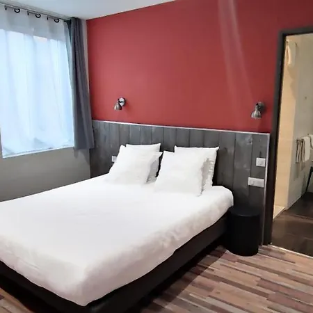 Hotell Logis Yseria - Historical Center