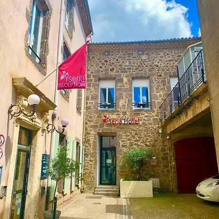 Hotel Logis Yseria - Historical Center 3*