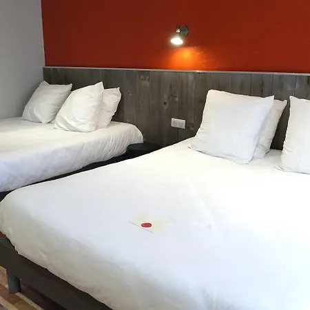 Logis Yseria - Historical Center Hotell 3*