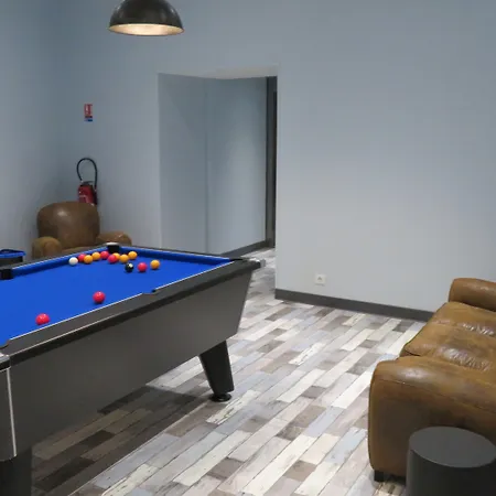 Hotel Logis Yseria - Historical Center 3*