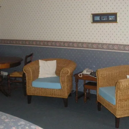 Hotel Logis Yseria - Historical Center Agde